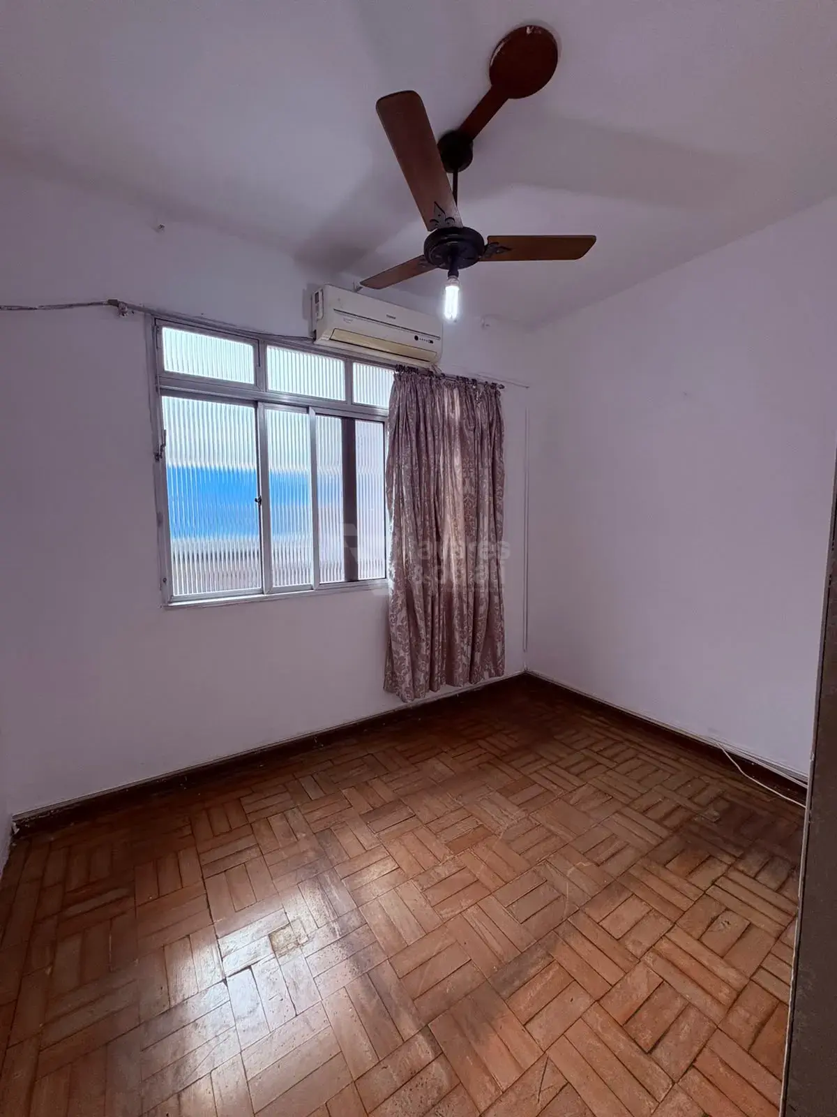 Apartamento para Locação - Boqueirão - 30m2 - 1 dorm(s) - Praia Grande/SP - 5140