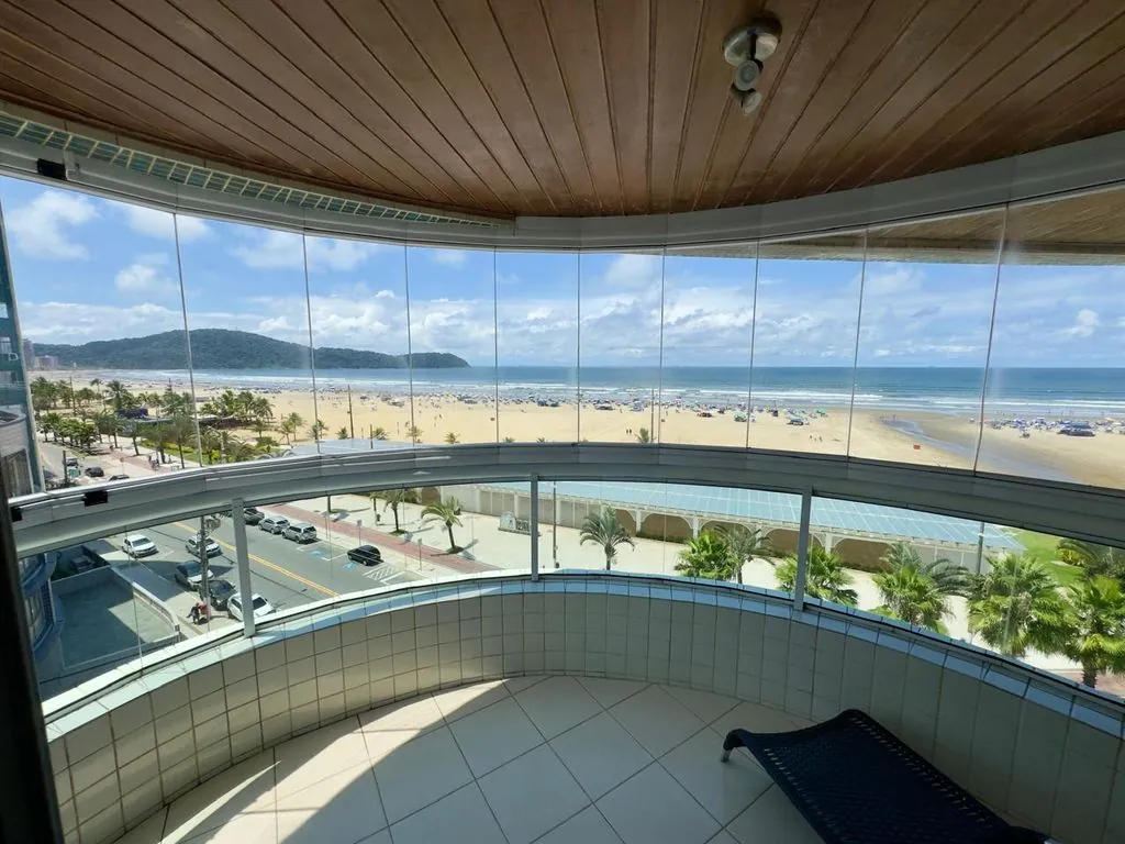 vista mar panorâmica e privilegiada da varanda gourmet envidraçada