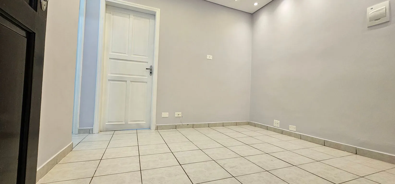 Apartamento para Venda - Boqueirão - 40m2 - 2 dorm(s) - Praia Grande/SP - 4843