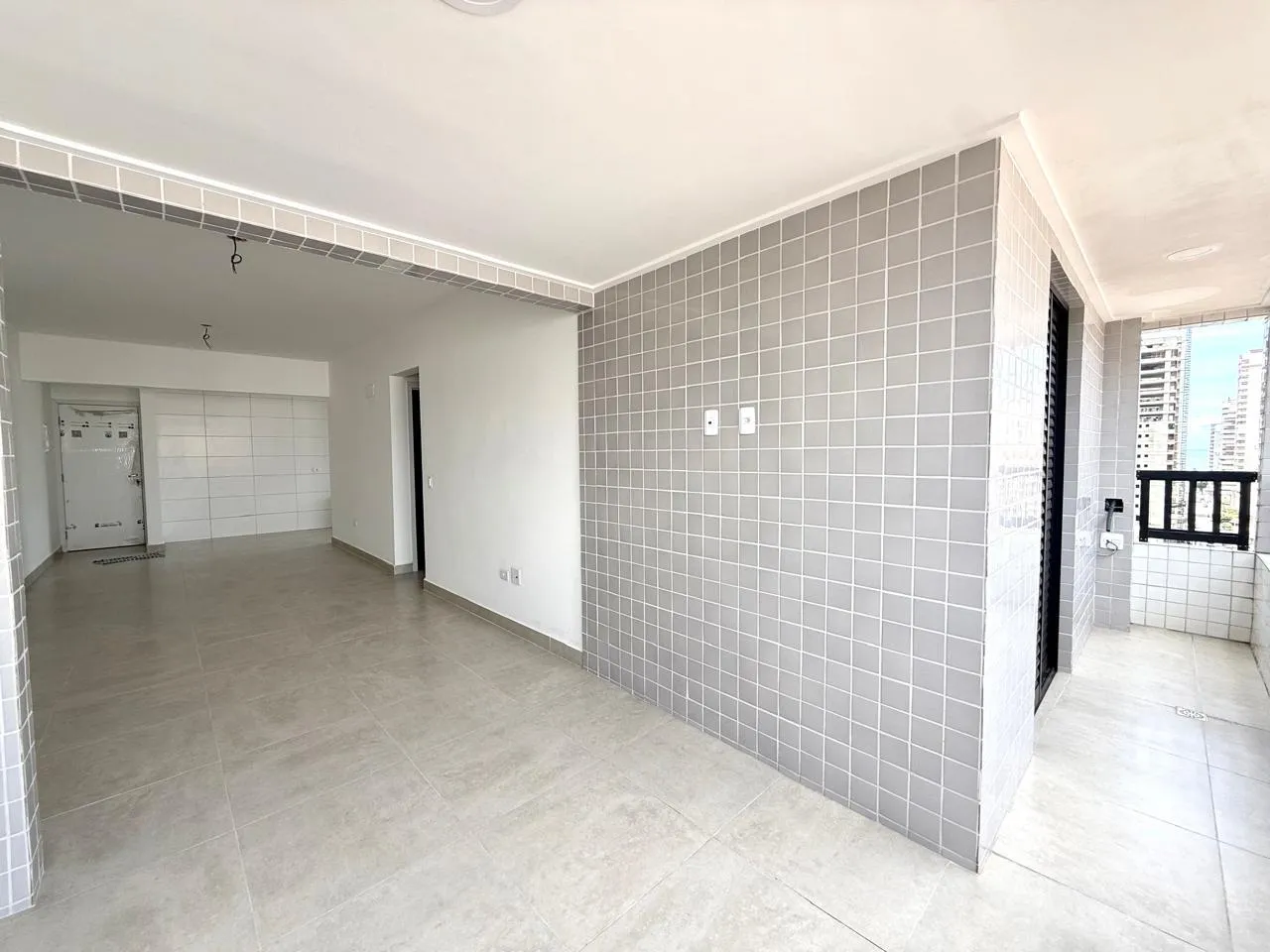 Apartamento para Venda - Guilhermina - 82m2 - 2 dorm(s) - Praia Grande/SP - 5421
