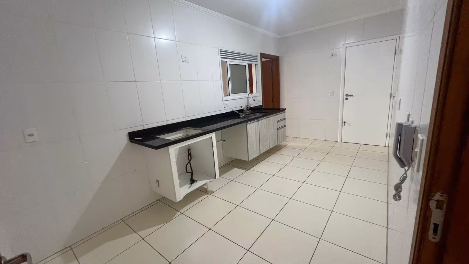 Apartamento com 4 quartos, Guilhermina, foto 10 de 40