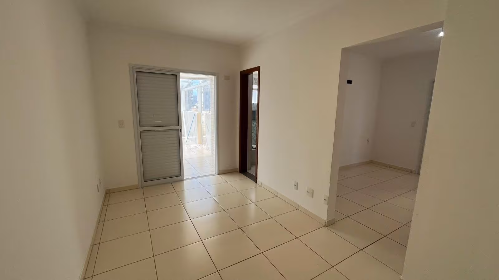 Apartamento com 4 quartos, Guilhermina, foto 14 de 40
