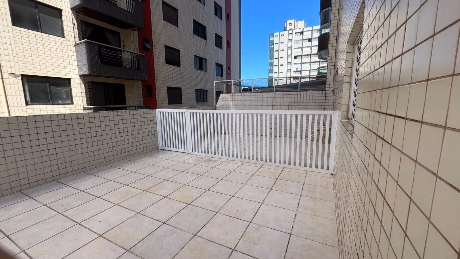Apartamento com 4 quartos, Guilhermina, foto 20 de 40