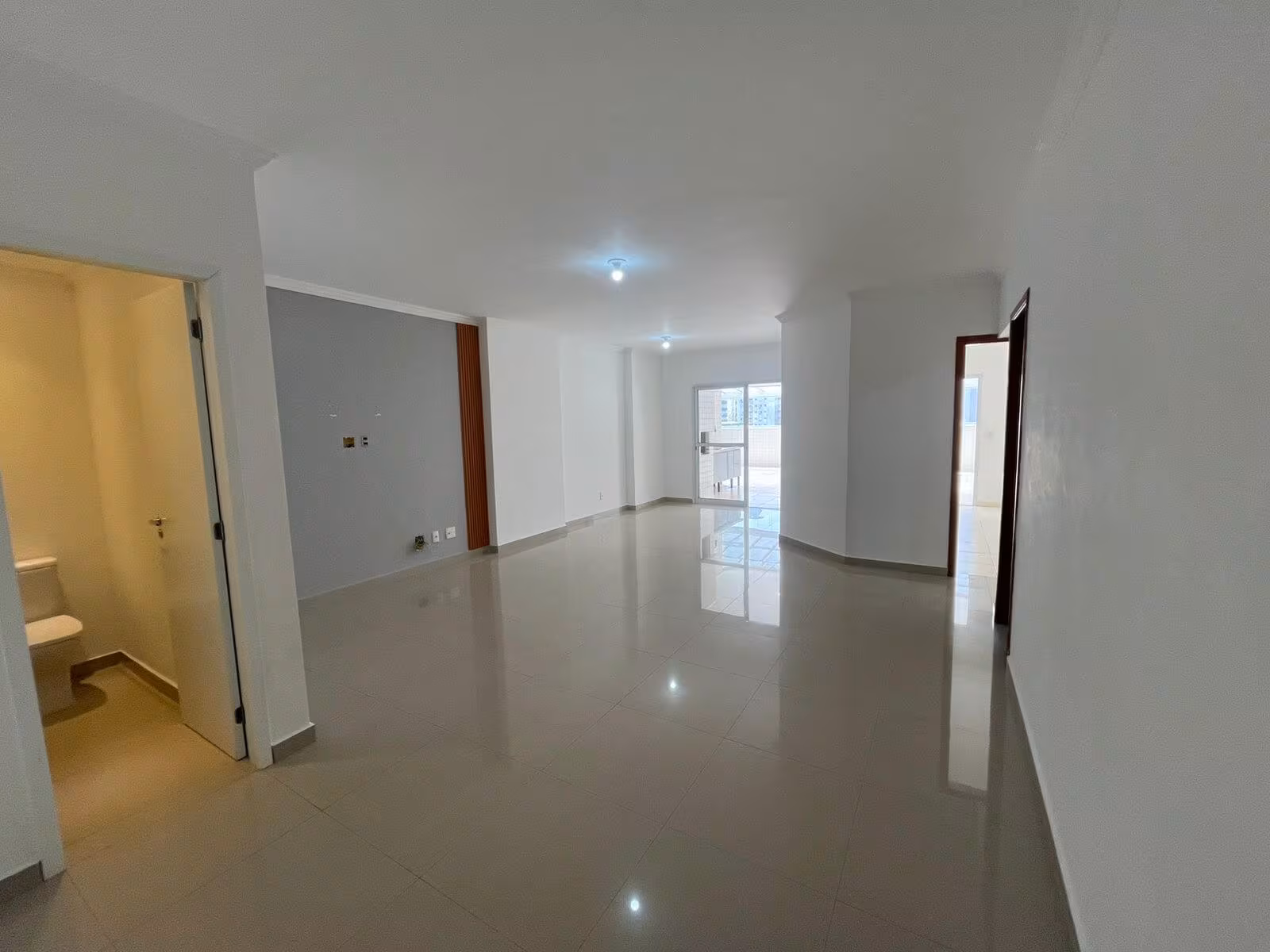 Apartamento com 4 quartos, Guilhermina, foto 30 de 40