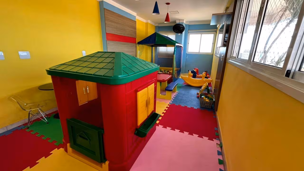 Apartamento com 4 quartos, Guilhermina, foto 31 de 40