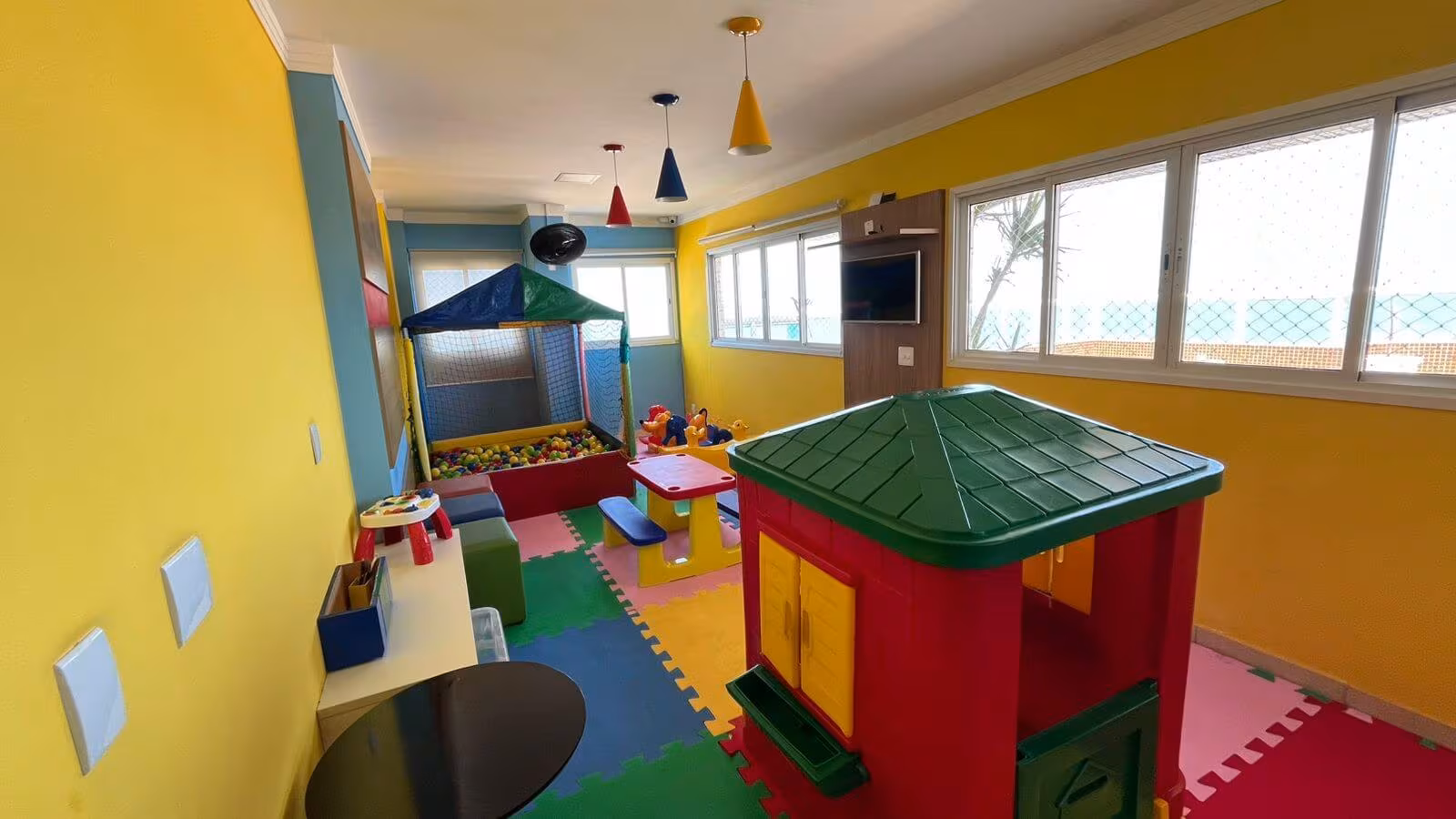 Apartamento com 4 quartos, Guilhermina, foto 36 de 40
